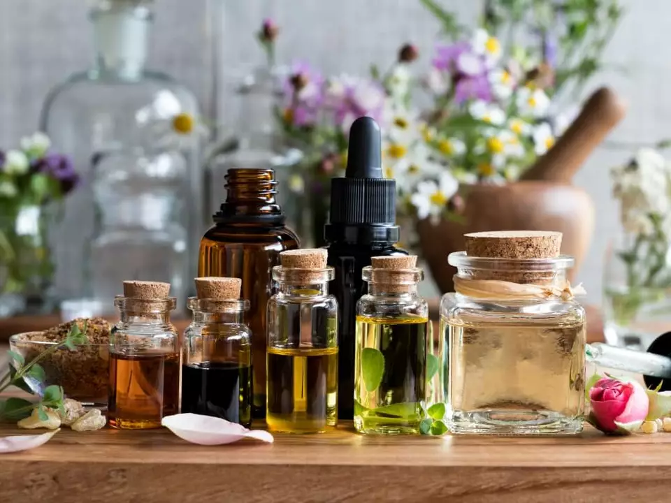 The role of essential oils in managing dizziness caused by motion sickness